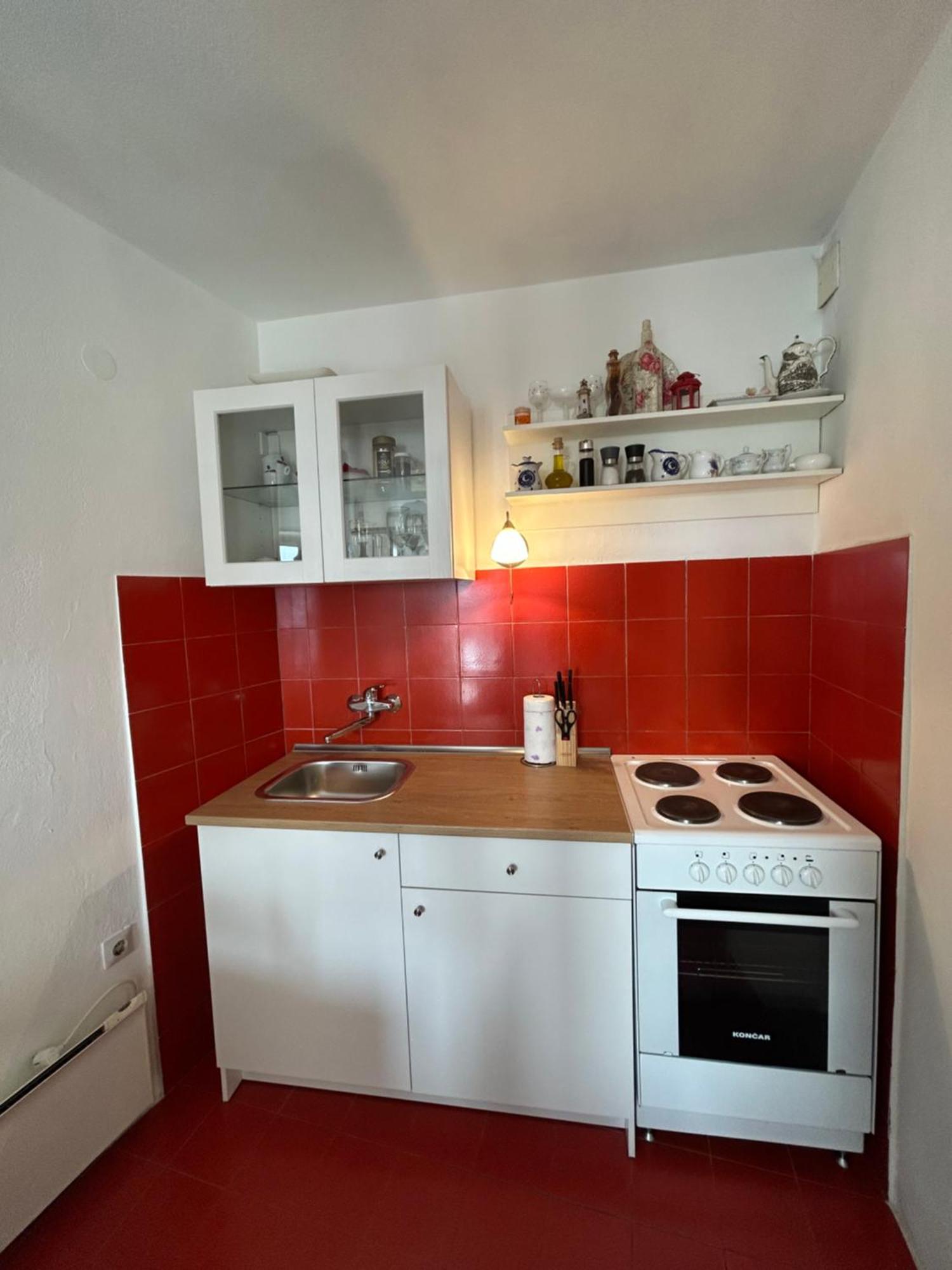 פודגורה Seafront Studio Apartment+Balcony מראה חיצוני תמונה